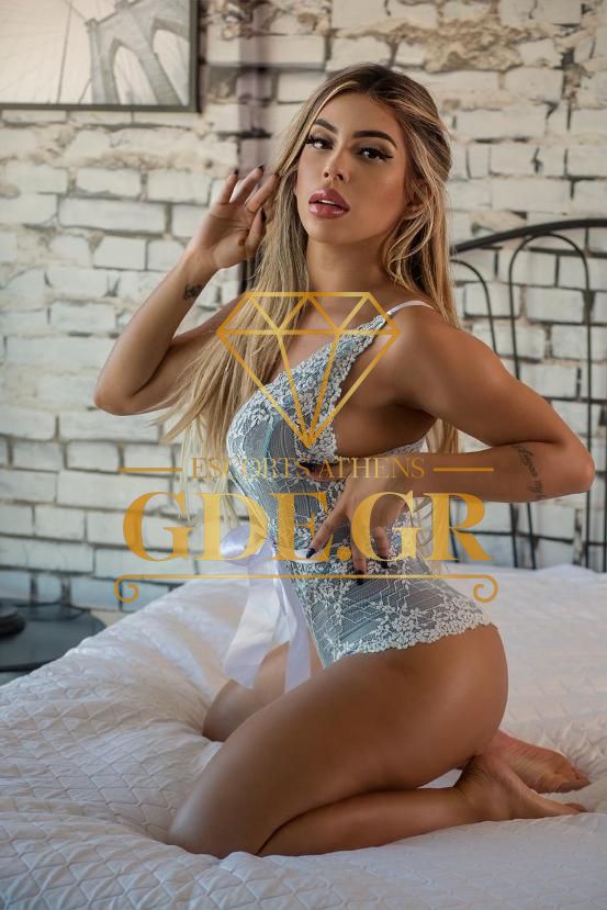 ESCORT JULLY