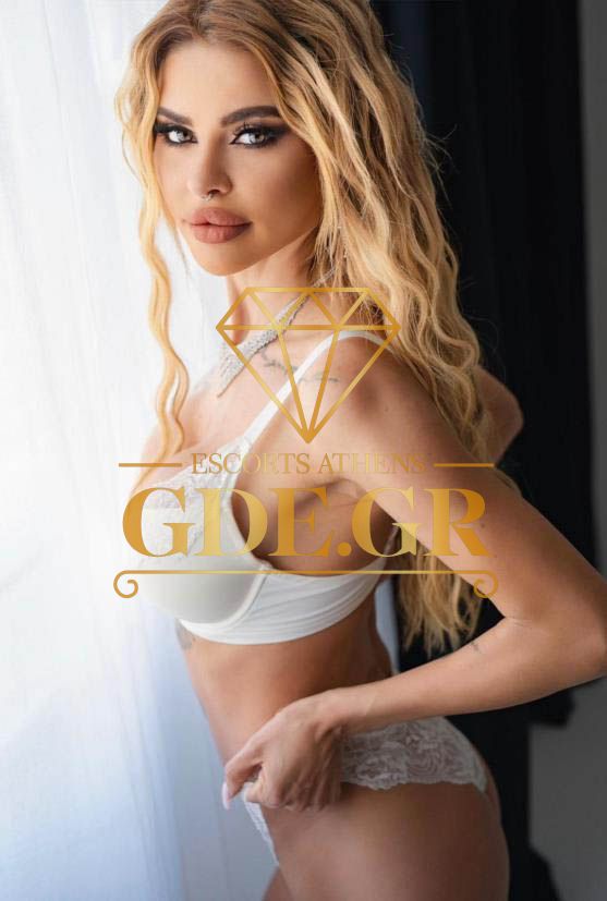 ESCORT LEYLA