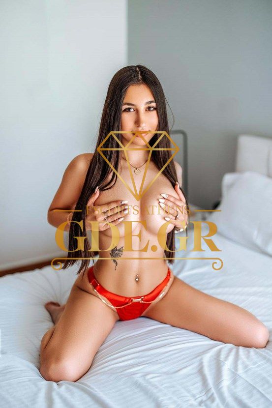 ESCORT AURELIA