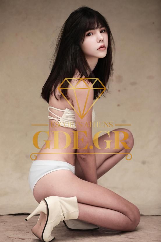 ESCORT YUMI 1 SENSUAL SKINNY SEXY ASIAN EROTIC MODEL TOP VIP CALLGIRL VISITA ESCORT IN ATHENS YUMI
