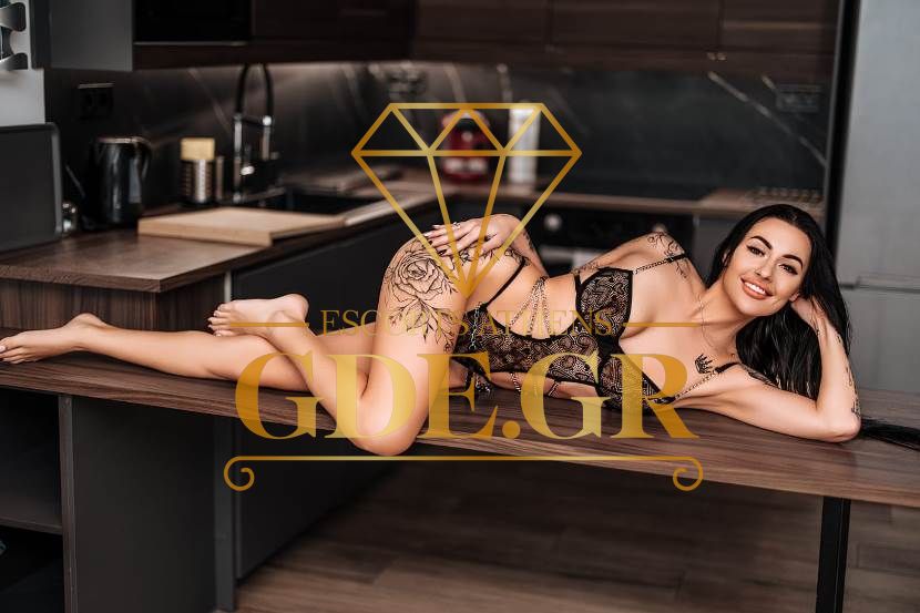 ESCORT JENIFFER 9 SENSUAL EROTIC SEXY SKINNY MODEL LONG HAIR TATTED HOT EXOTIC TOP VIP CALLGIRL VISITA ESCORT IN ATHENS JENNIFER