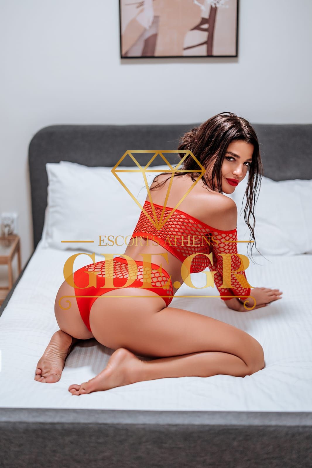 ESCORT NAOMI 4 NAOMI ESCORT ITALIN IN ATHENS VIP IN ATHENS VIZITES