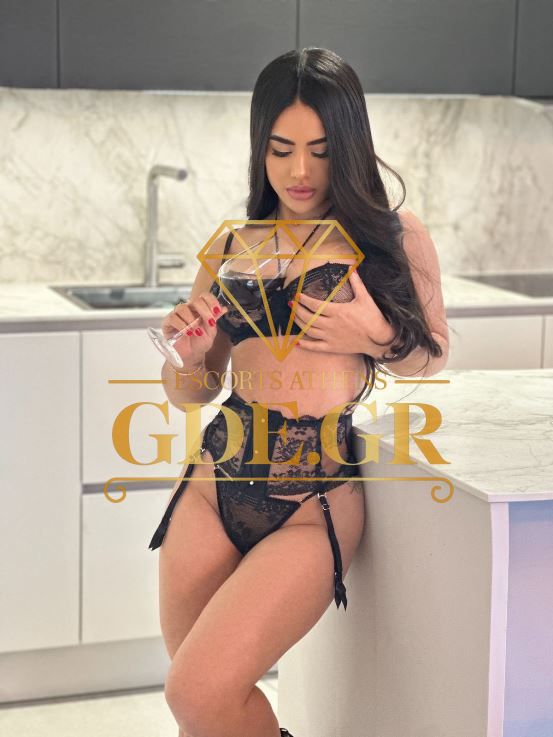 ESCORT AURORA 9 SENSUAL EROTIC SEXY YOUNG CURVY SKINNY CUTE BEAUTIFUL EXOTIC LONG HAIR BUSTY LATIN TOP VIP CALLGIRL VISITA ESCORT IN ATHENS AURORA