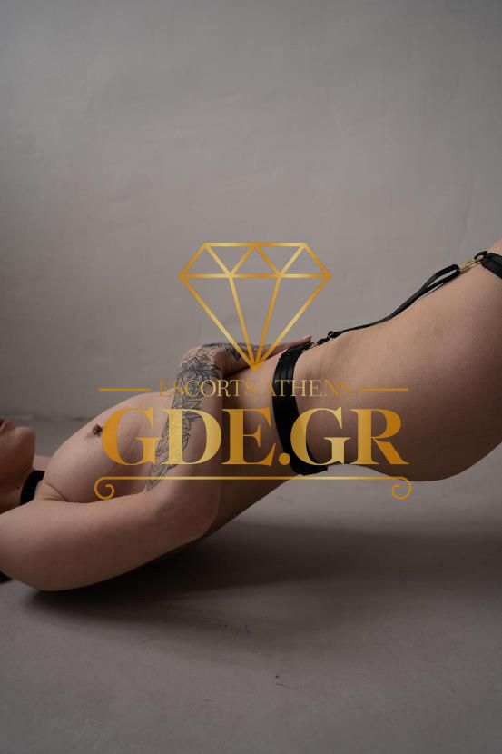 SENSUAL EROTIC SKINNY SEXY TOP VIP CALLGIRL VISITA ESCORT IN ATHENS MIKA