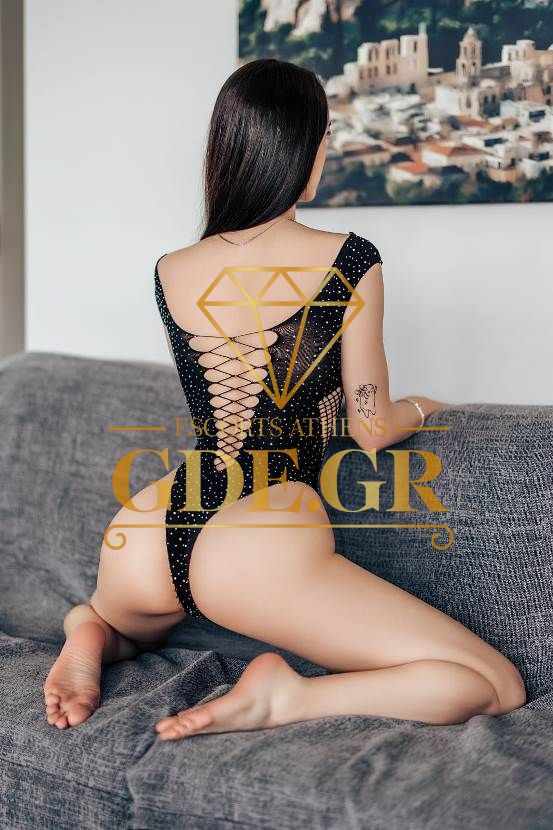 ESCORT KAMILLA 3 SENSUAL EROTIC SKINNY MODEL TOP VIP CALLGIRL VISITA ESCORT IN ATHENS KAMILLA