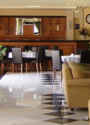 PLATON HOTEL