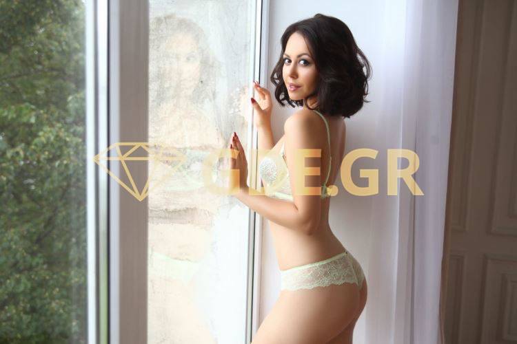 ATHENS CALL GIRLS ESCORT TOURS VERONIKA