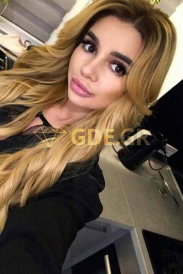 ATHENS ESCORT TEEN CALL GIRL SASHA