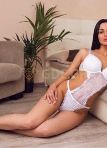 ATHENS DIVA ESCORTS CALL GIRL ANNA