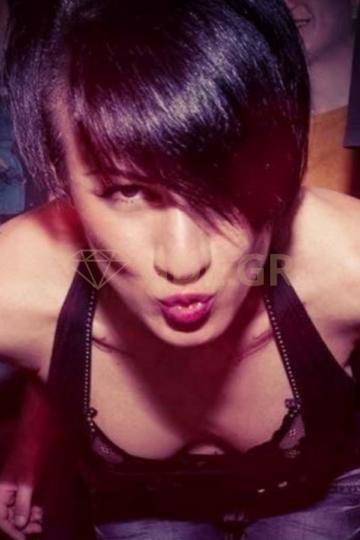 CLAUDIA PASKOYALINI POWER OF LOVE