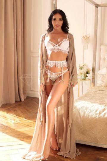 ATHENS ESCORTS CALL GIRLS VIP KRISTINA SEX