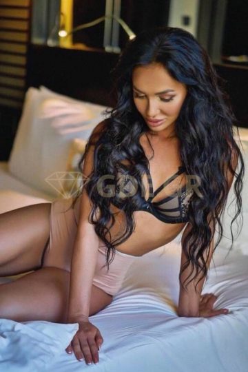 ATHENS ESCORTS CALL GIRLS VIP KRISTINA SEX