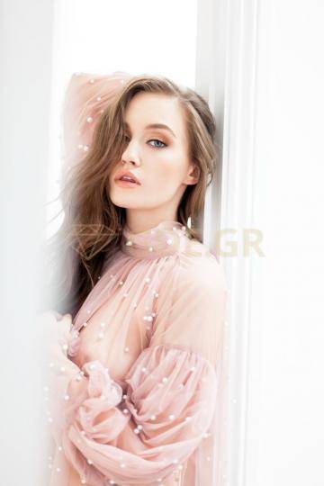 ESCORTS LOLI 4 ESCORT GIRL