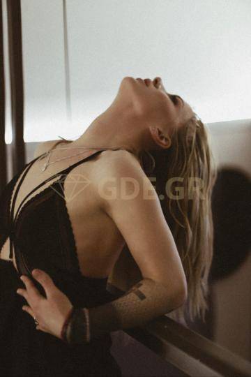 TOP CALLGIRLS MODEL ROXANE