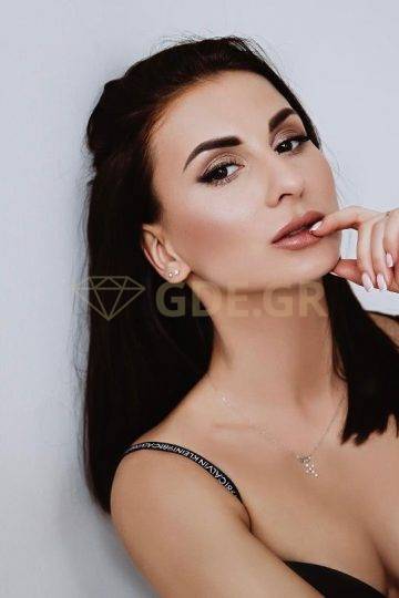 UKRAINE ESCORT TOURS RENATA