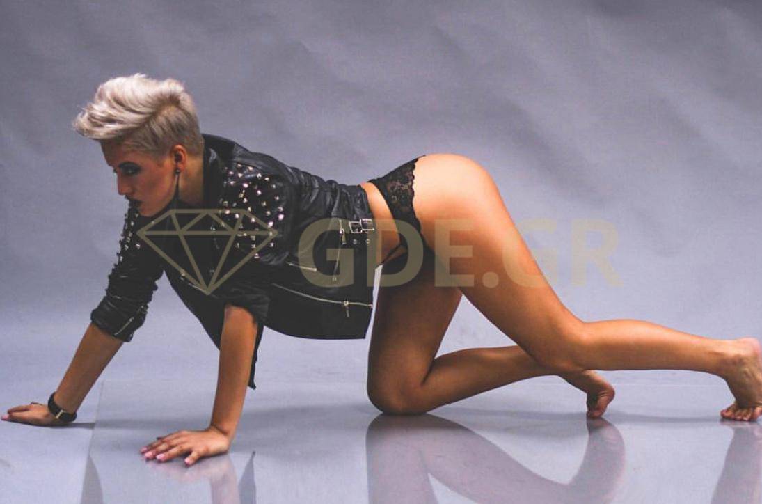 UKRAINIAN TOP BEST ESCORT SCARLETT