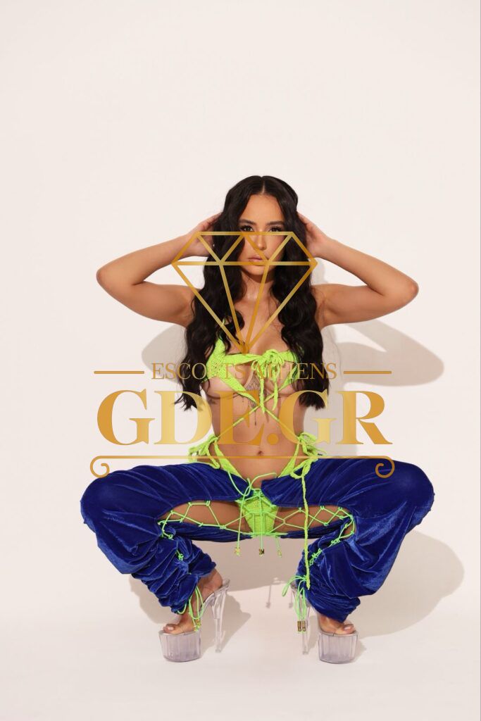 MAYA SUPER EROTIC BRUNETTE LATIN GDE CALL GIRL